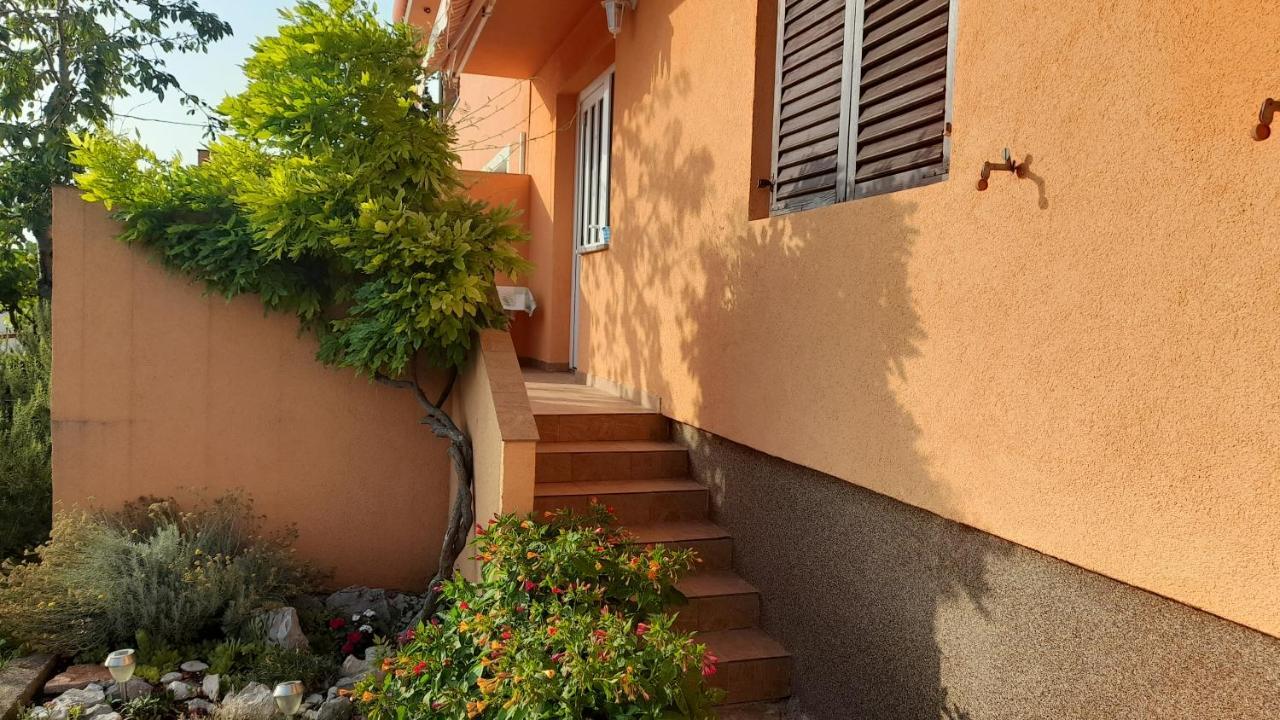 סנג' Apartments Mare Croatia מראה חיצוני תמונה