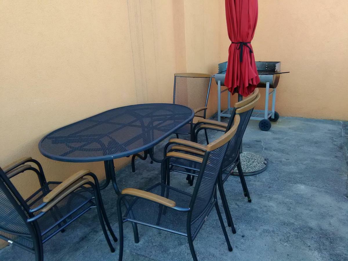 סנג' Apartments Mare Croatia מראה חיצוני תמונה