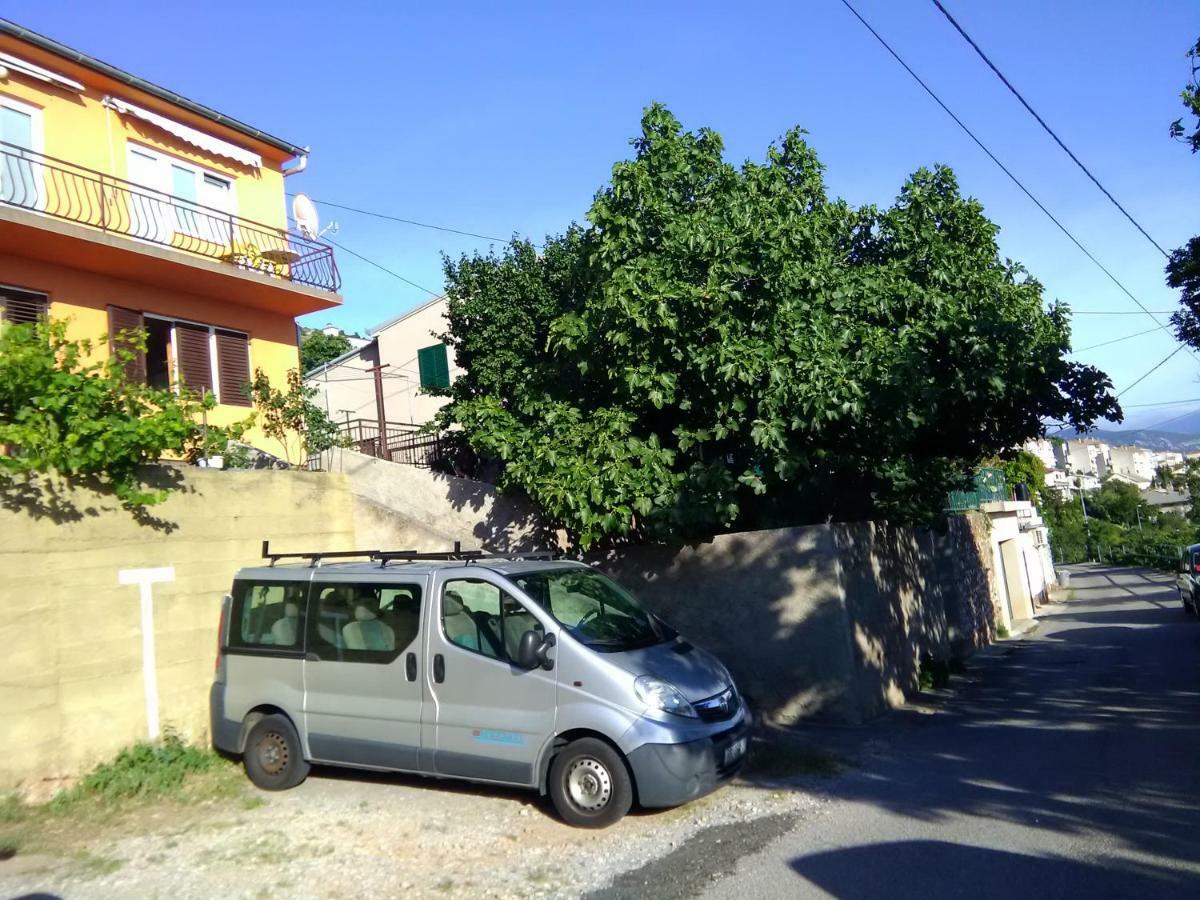 סנג' Apartments Mare Croatia מראה חיצוני תמונה
